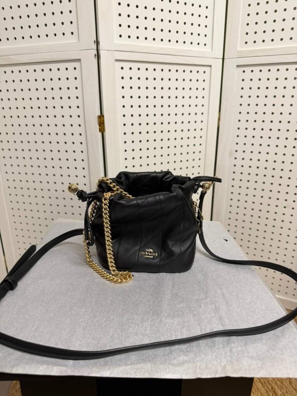 Coach Faye Mini Drawstring Crossbody Shoulder Quilted Black Gold Mini Bag - Picture 7 of 16